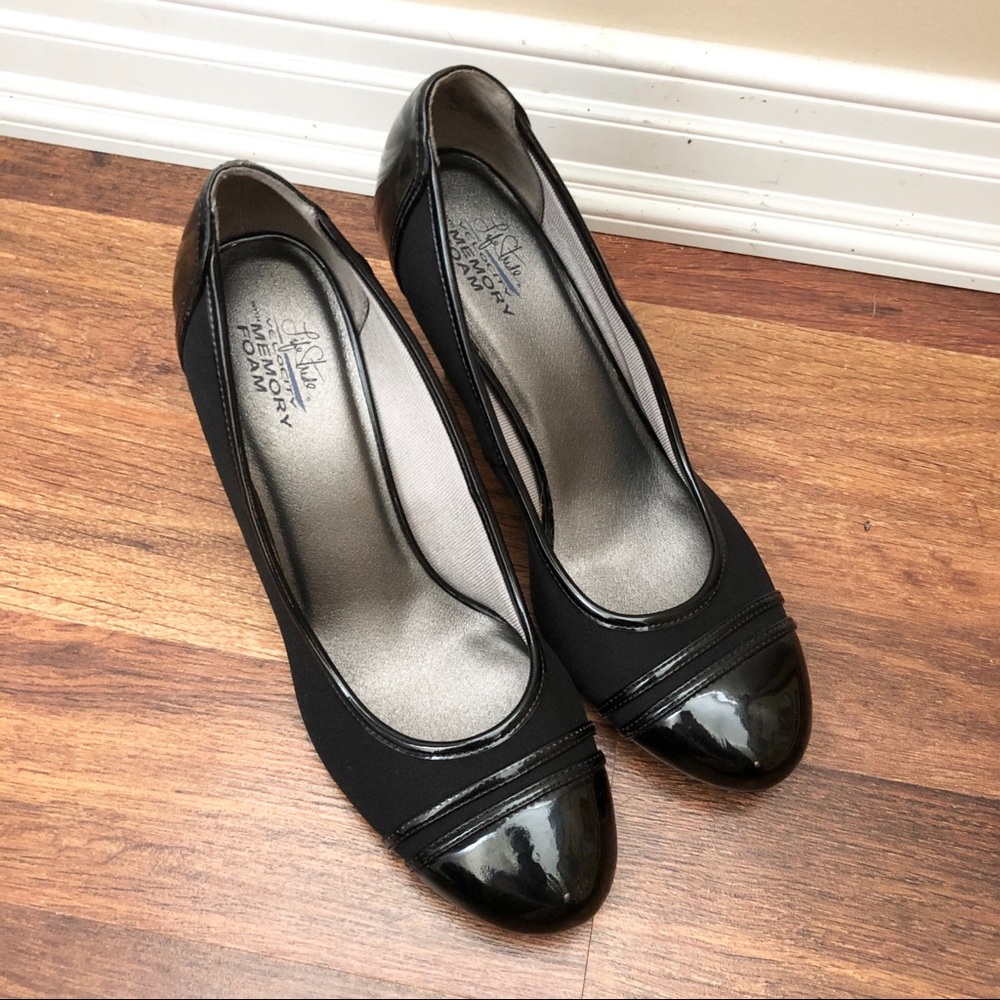 NWOT Women’s Life Stride Black Heels Size 9 M